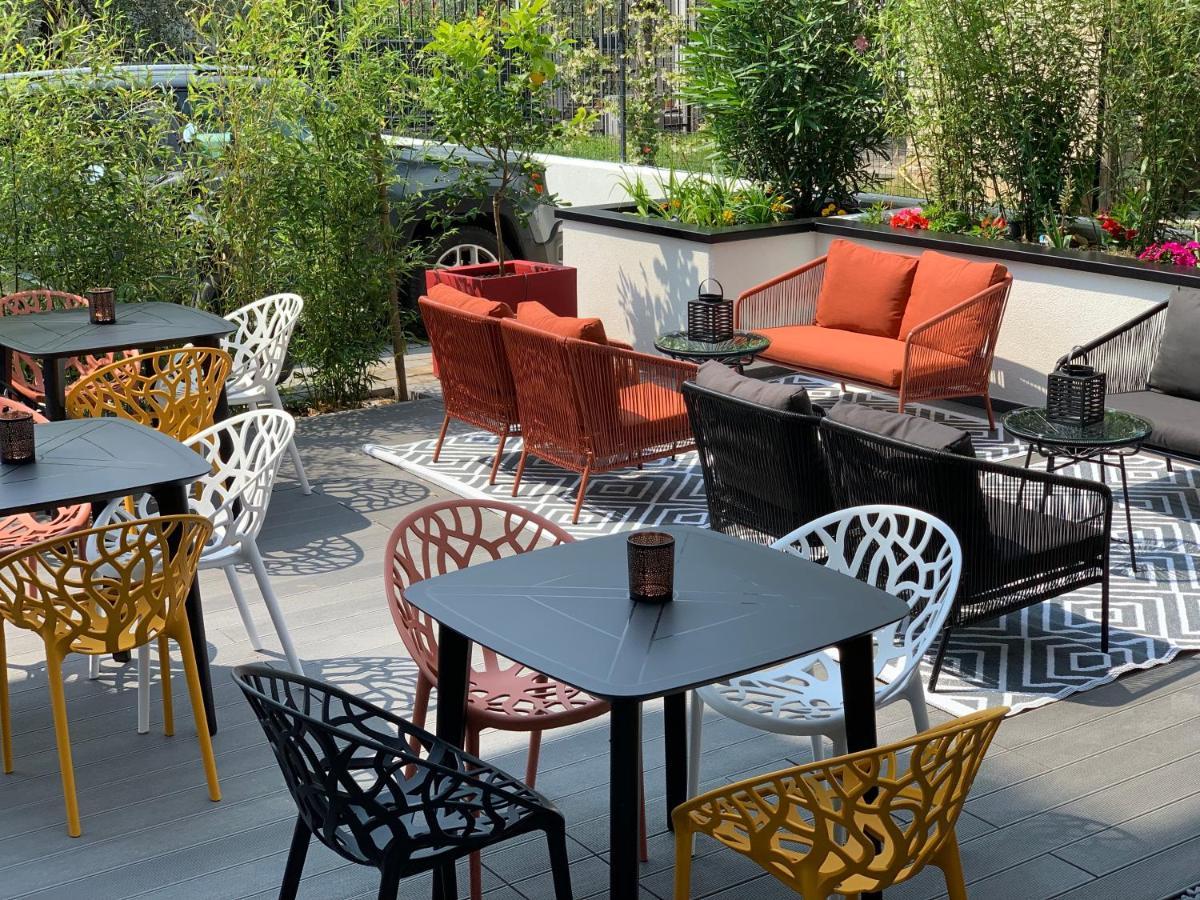 Visioni Lake View Boutique Rooms & Breakfast - Adults Friendly Riva del Garda Kültér fotó